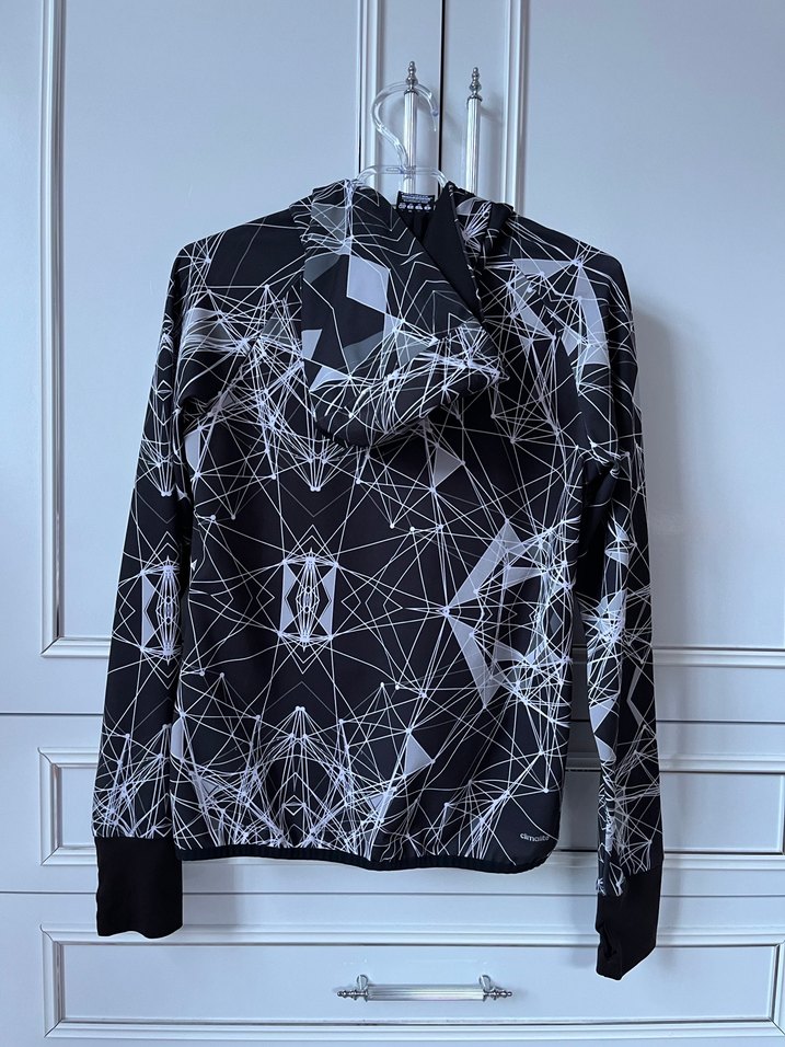 Siyah Baskılı Fermuarlı Kadın Spor Ceket - Görsel 2