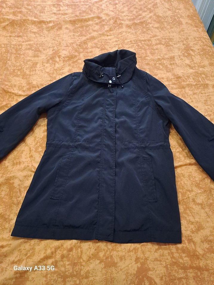 Kadın siyah yağmurluk - Görsel 3