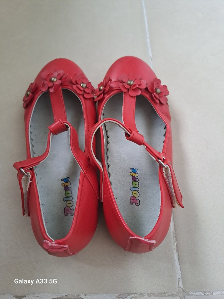 Kız Çocuk Kırmızı Çiçekli Tokalı Babet - Görsel 4