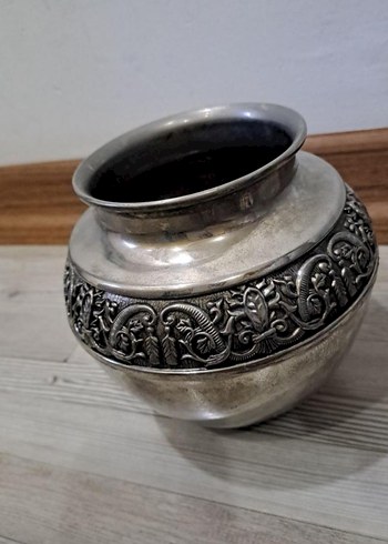 Diger Gri Dekoratif Vazo