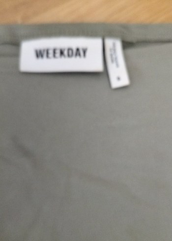 Weekday Gri Duz Kolsuz Bluz
