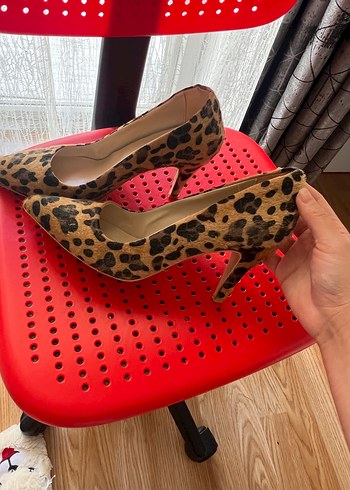 39,5 Beden Kahverengi Leopar Desenli Yüksek Topuklu Kadın Stiletto
