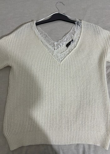 V Yaka Örgü Beyaz Kadın Kazak - Görsel 2