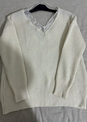 V Yaka Örgü Beyaz Kadın Kazak - Görsel 5