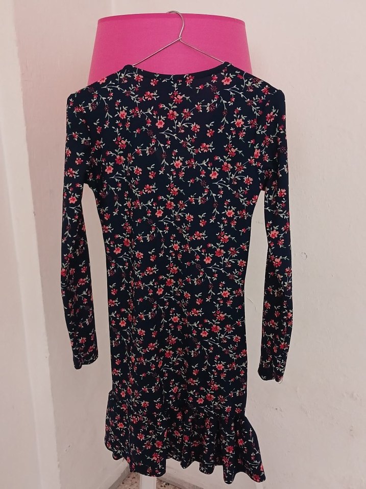 Çiçek Desenli V Yakalı Midi Elbise - Görsel 3