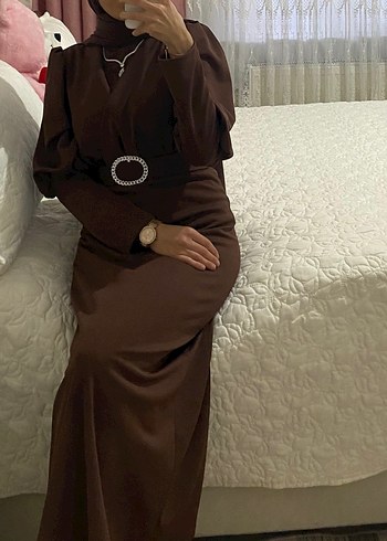 38 Beden Kahverengi Uzun Kollu Kemerli Kadın Elbise