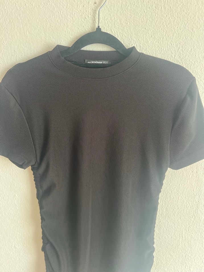 Siyah Kısa Kollu Midi Triko Elbise - Görsel 3