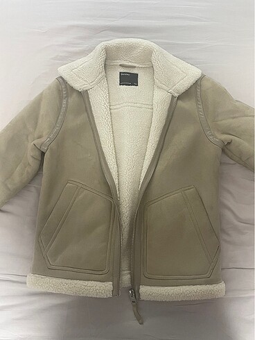 Bershka mont S beden