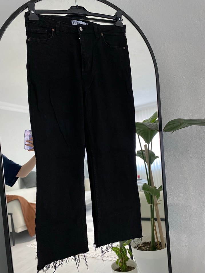 Siyah Kemerli Kadın Kot Pantolon - Görsel 2