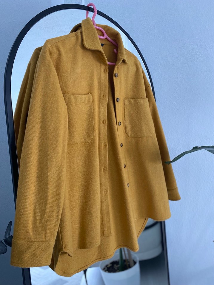 Düğmeli Sarı Rahat Kesim Kadın Gömlek - Görsel 3