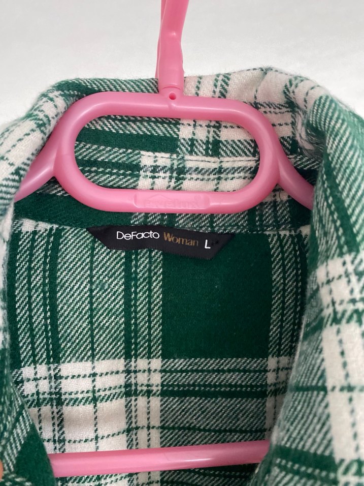 Yeşil Ekose Düğmeli Salaş Kadın Gömlek - Görsel 5