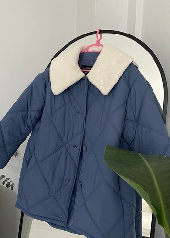 Mavi Kadın Peluş Detaylı Kış Montu - Görsel 4