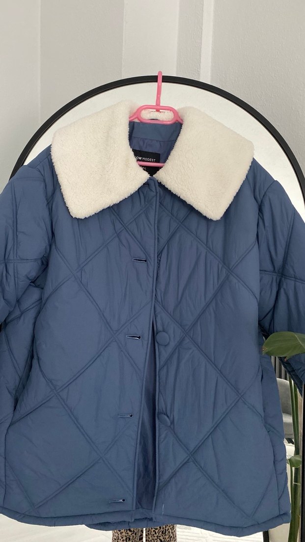 Mavi Kadın Peluş Detaylı Kış Montu - Görsel 3