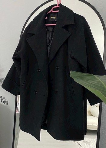 Siyah Çift Düğmeli Yün Kaban - Görsel 2