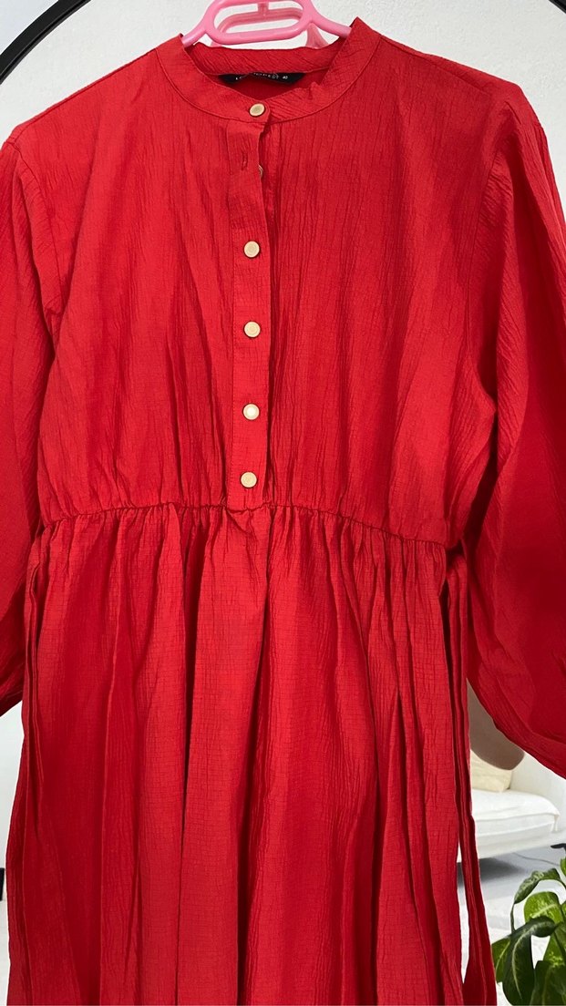 Kırmızı Düğmeli Uzun Bohem Elbise - Görsel 5