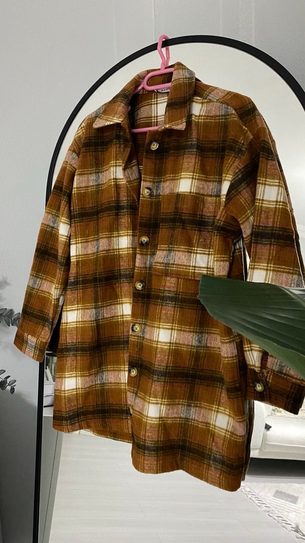 Düğmeli Kahverengi Kadın Gömlek - Görsel 5