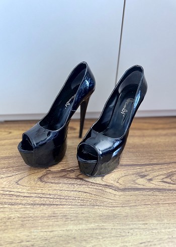 Siyah Rugan Platformlu Stiletto Topuklu - Görsel 3