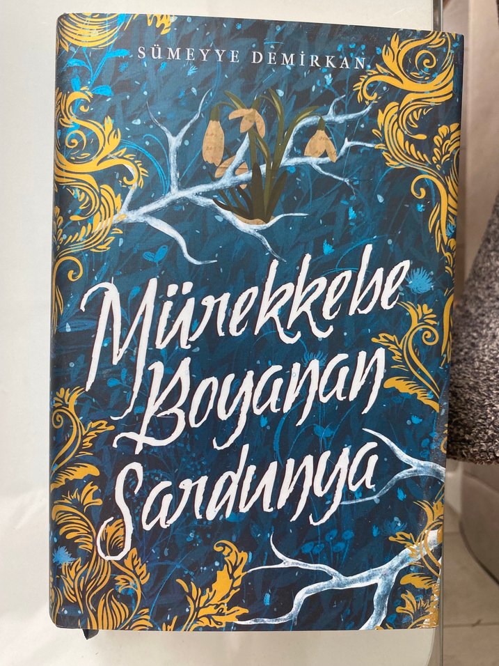 Mürekkebe Boyanan Sandunya - Sümeyye Demirkan - Görsel 2