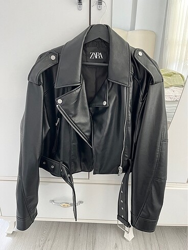 Zara ZARA CROP BIKER DERİ CEKET