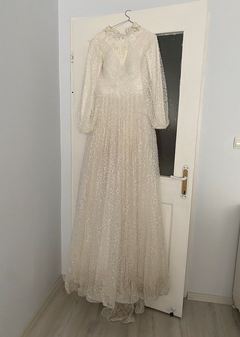 V Yaka Uzun Kollu Vintage A Kesim Gelinlik