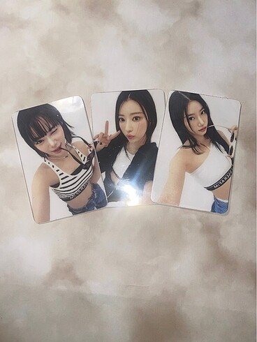 Le sserafim photocard 3 adet