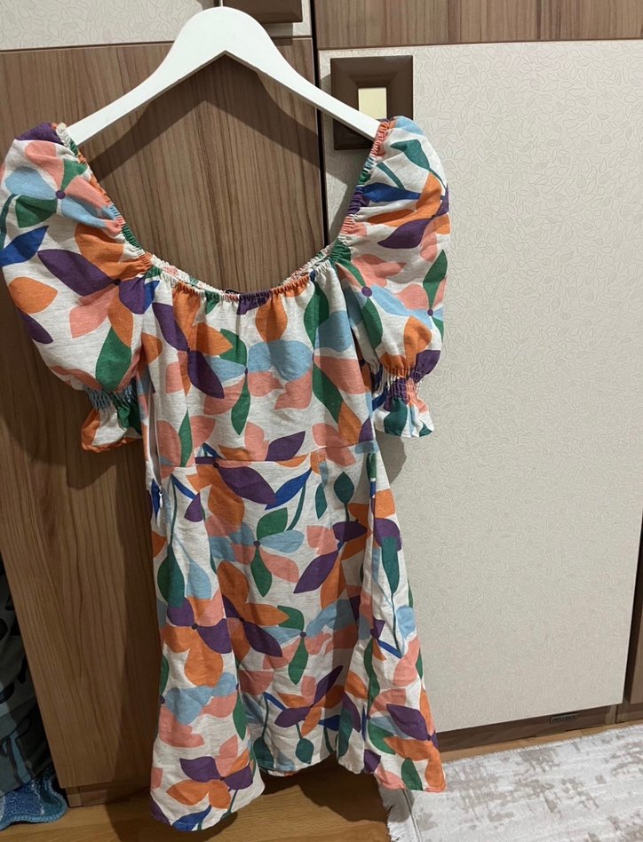 Çok Renkli Elbise - Görsel 3