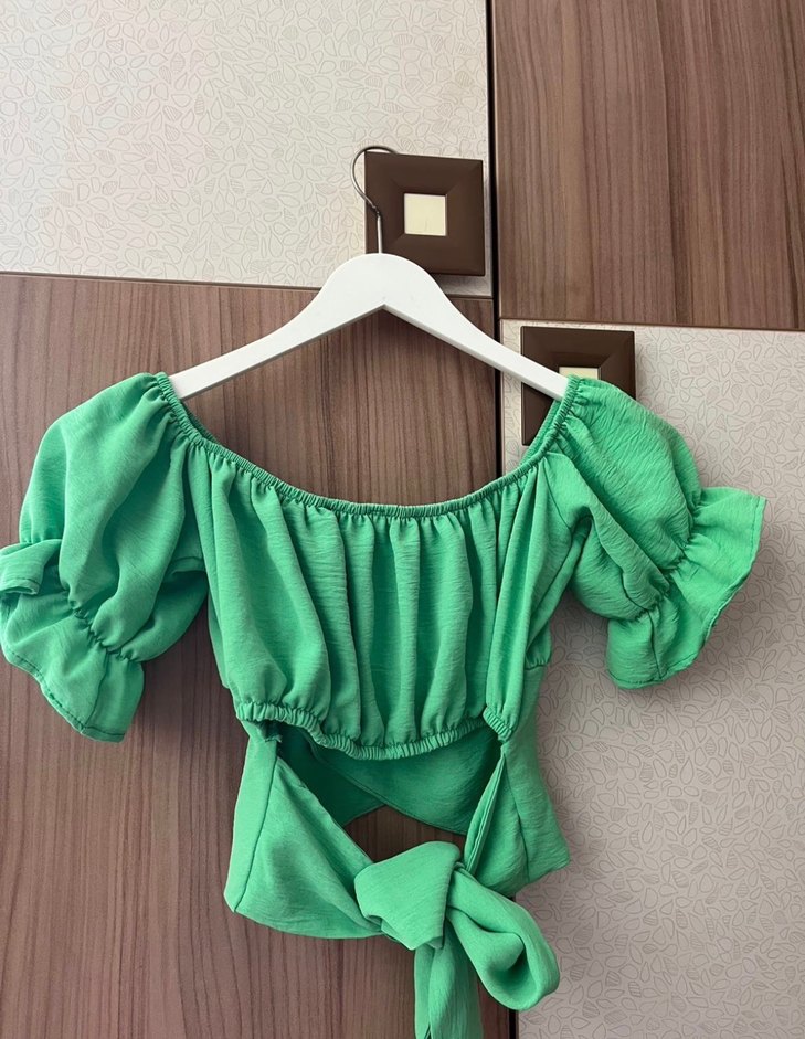 Yeşil Mini Bluz, Fırfırlı, Kayık Yaka - Görsel 2