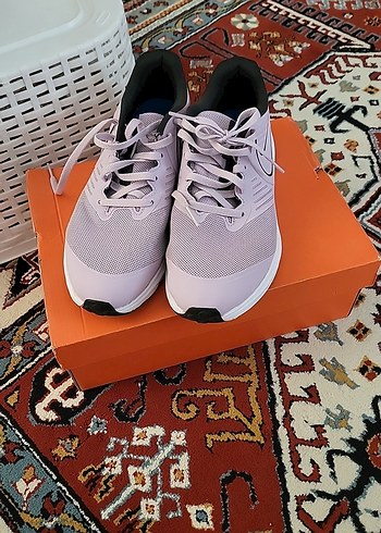 Nike Pembe Kadın Bağcıklı Spor Ayakkabı