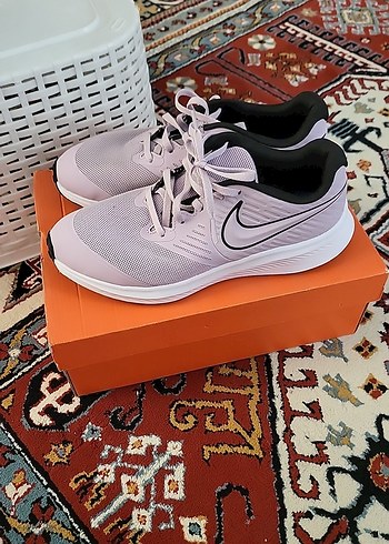 Nike Nike Pembe Kadın Bağcıklı Spor Ayakkabı