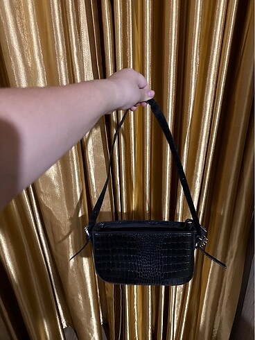Siyah çanta - Görsel 3