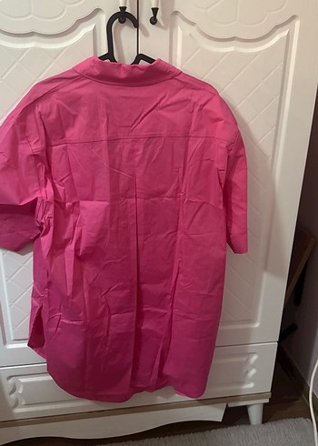 Pembe V Yaka Düğmeli Kadın Gömlek ipekyol - Görsel 3