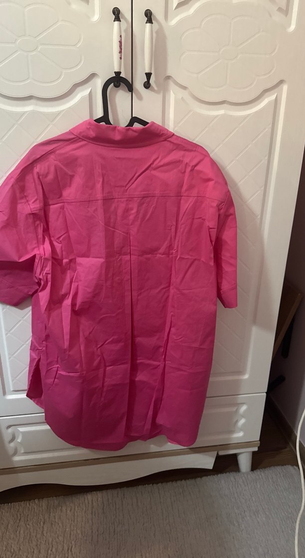 Pembe V Yaka Düğmeli Kadın Gömlek ipekyol - Görsel 3