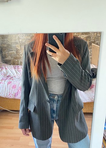 Gri Çizgili Midi Boy Kadın Blazer Ceket