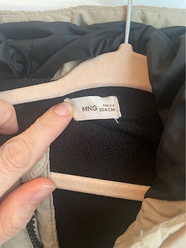 24-36 Ay Beden Mango çocuk mont kapüşonlu
