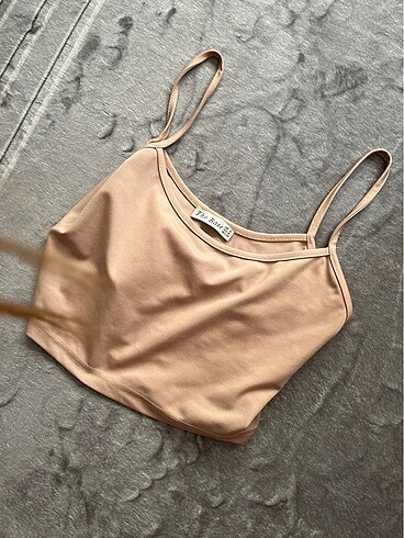 m Beden Ten rengi crop
