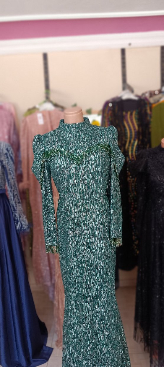 yeşil simli boncuklu abiye sıfır etiketli ürün satılık fiyat - Görsel 3