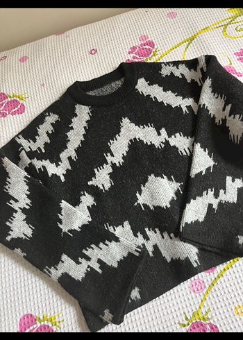 Gri Zebra Desenli Örgü Kadın Kazak