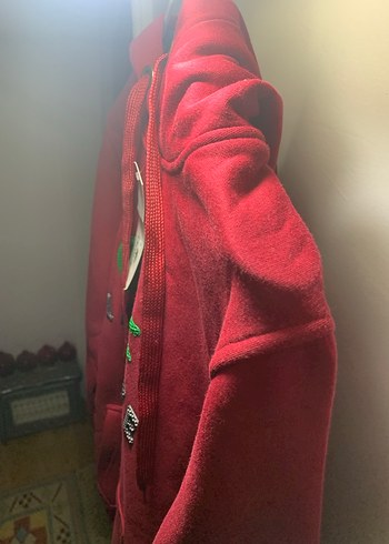 Kırmızı Lacoste Kapüşonlu Sweatshirt - Görsel 5