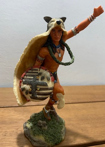 Kahverengi Kalkanlı Kabile Figürü - Görsel 4