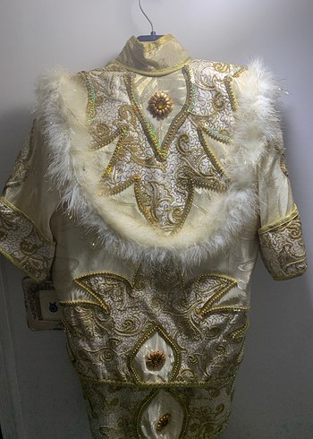 Çocuklar için Altın İşlemeli Sünnet Takımı - Görsel 13