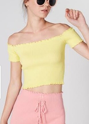 Bershka lastikli crop bluz