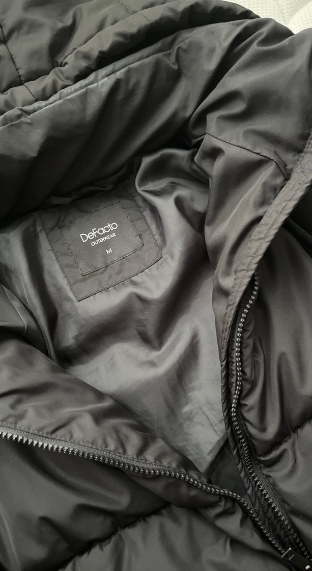 Siyah Fermuarlı Kadın Kışlık Ceket - Görsel 2