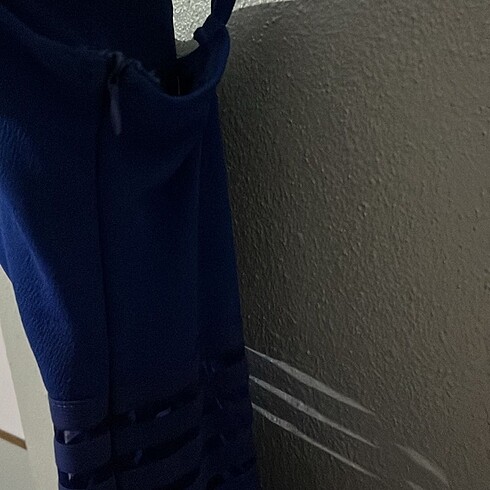 Yandan Fermuarlı Parlament Mavisi Elbise - Görsel 4