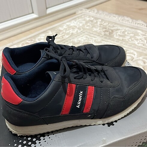 Kinetix Kinetix Marka Bağcıklı Sneakers