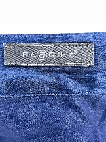 m Beden lacivert Renk Fabrika Gömlek %70 İndirimli.