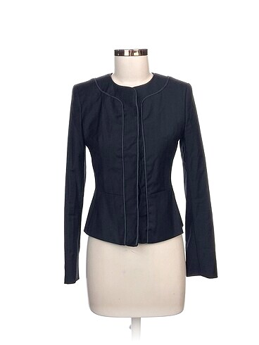 ipekyol Blazer %70 İndirimli.
