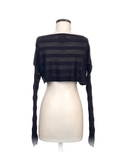 m Beden Bershka Bluz %70 İndirimli.