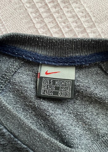 Gri Nike Kadın Sweatshirt - Görsel 4