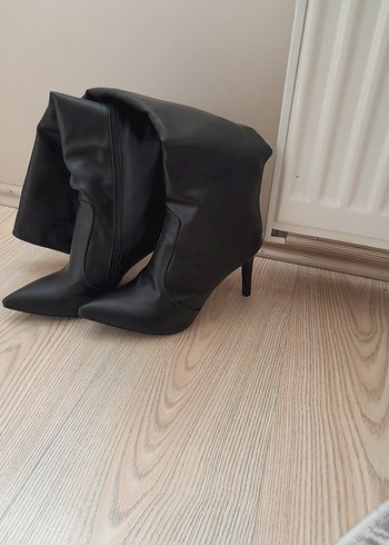 Kadın Siyah Deri Stiletto Dizüstü Bot