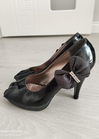 Diğer Siyah Rugan Stiletto Topuklu Kadın Ayakkabı